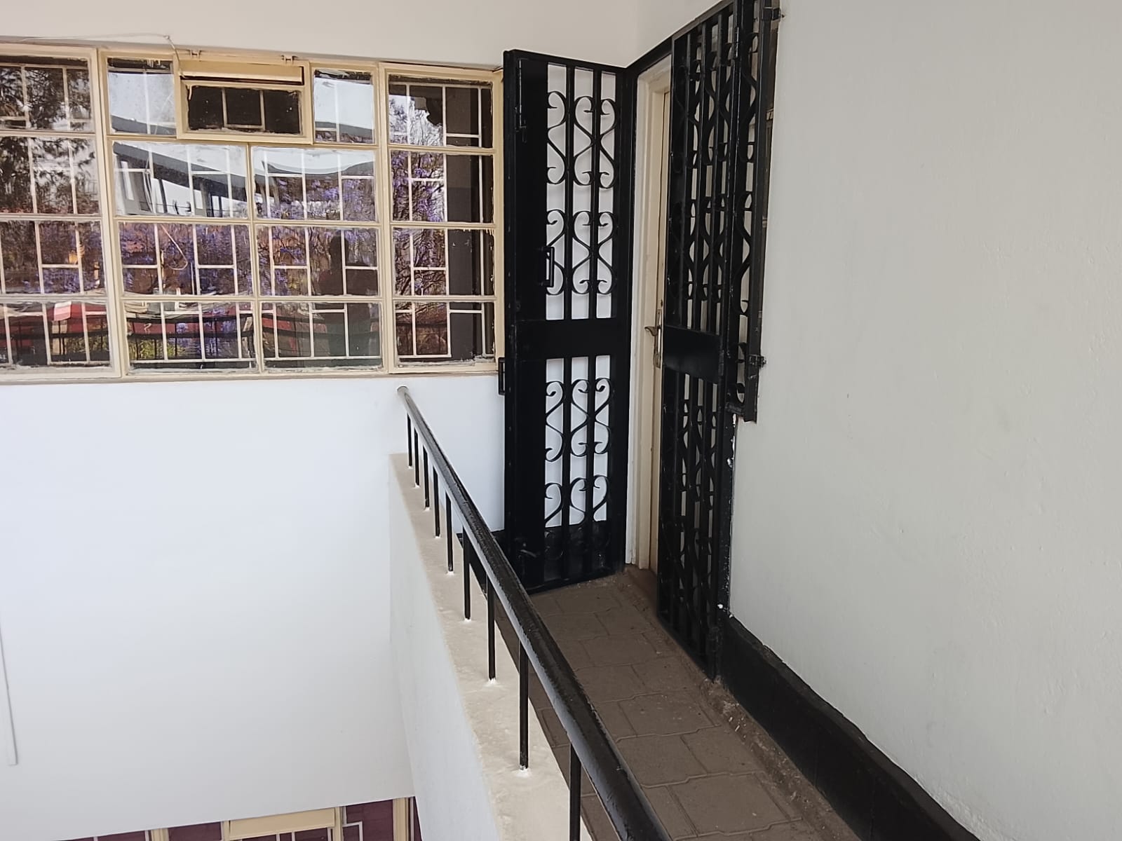 Prime 1,000 SQFT Office Space for Rent in Hurlingham, Kilimani