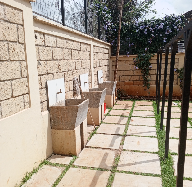 Distinctive 1 Bedroom Apartment in Ruaka,Wangige